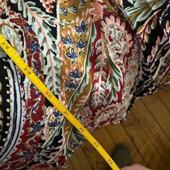 Vince Camuto Women's Semi-Fitted Lightweight Fully Lined Midi Skirt Large- NWT - Picture 7 of 7